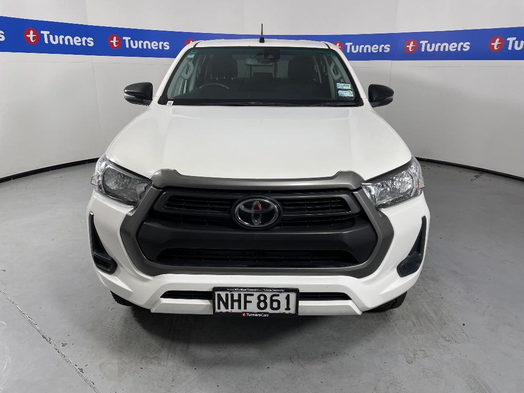 Photo '2' of Toyota Hilux