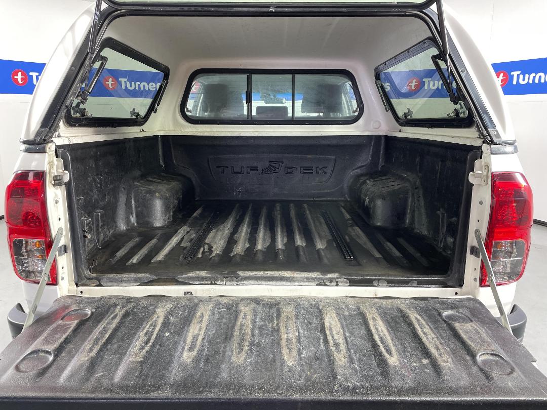 Photo '14' of Toyota Hilux