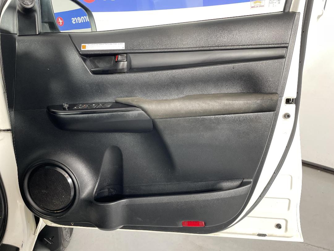 Photo '15' of Toyota Hilux