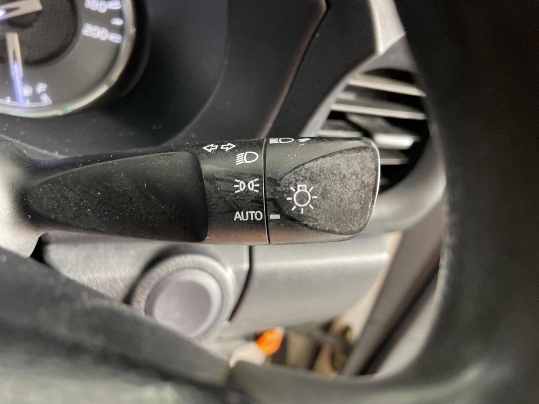 Photo '29' of Toyota Hilux