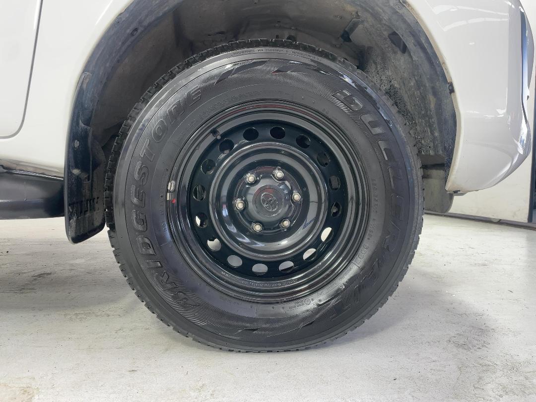 Photo '9' of Toyota Hilux