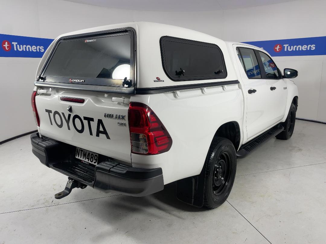 Photo '7' of Toyota Hilux