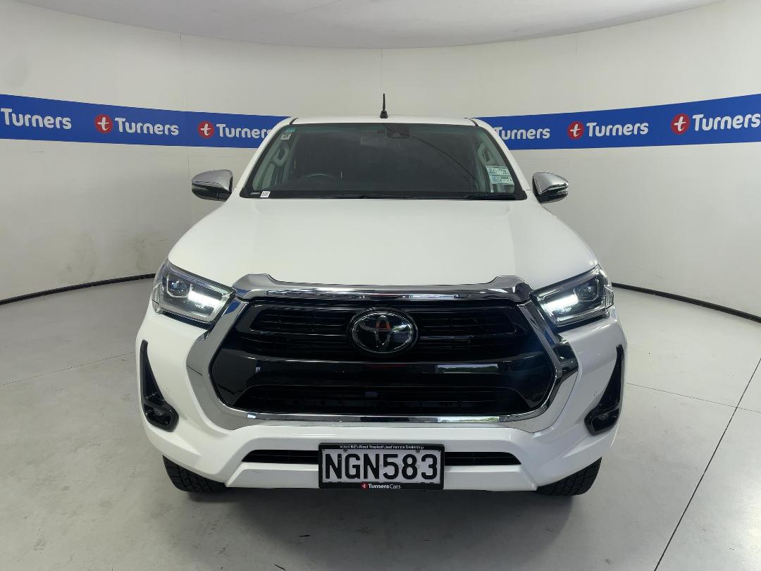 Photo '2' of Toyota Hilux