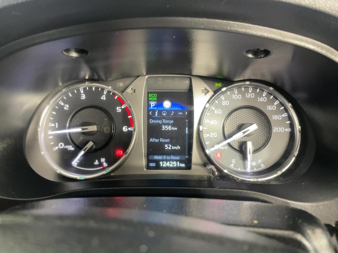 Photo '21' of Toyota Hilux Photo '21' of Toyota Hilux