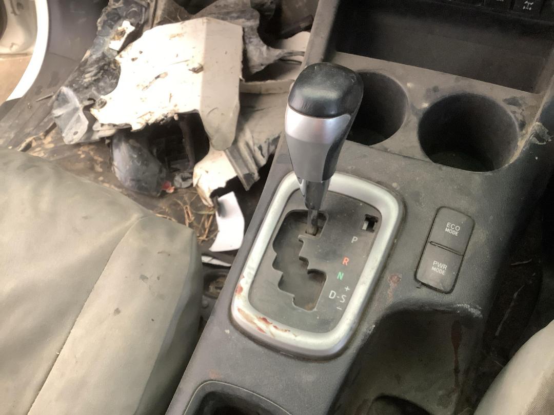 Photo '16' of Toyota Hilux SR5 TD DC