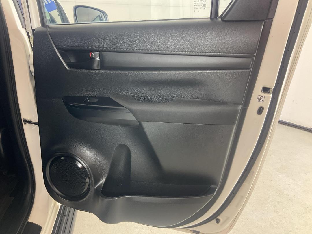 Photo '19' of Toyota Hilux