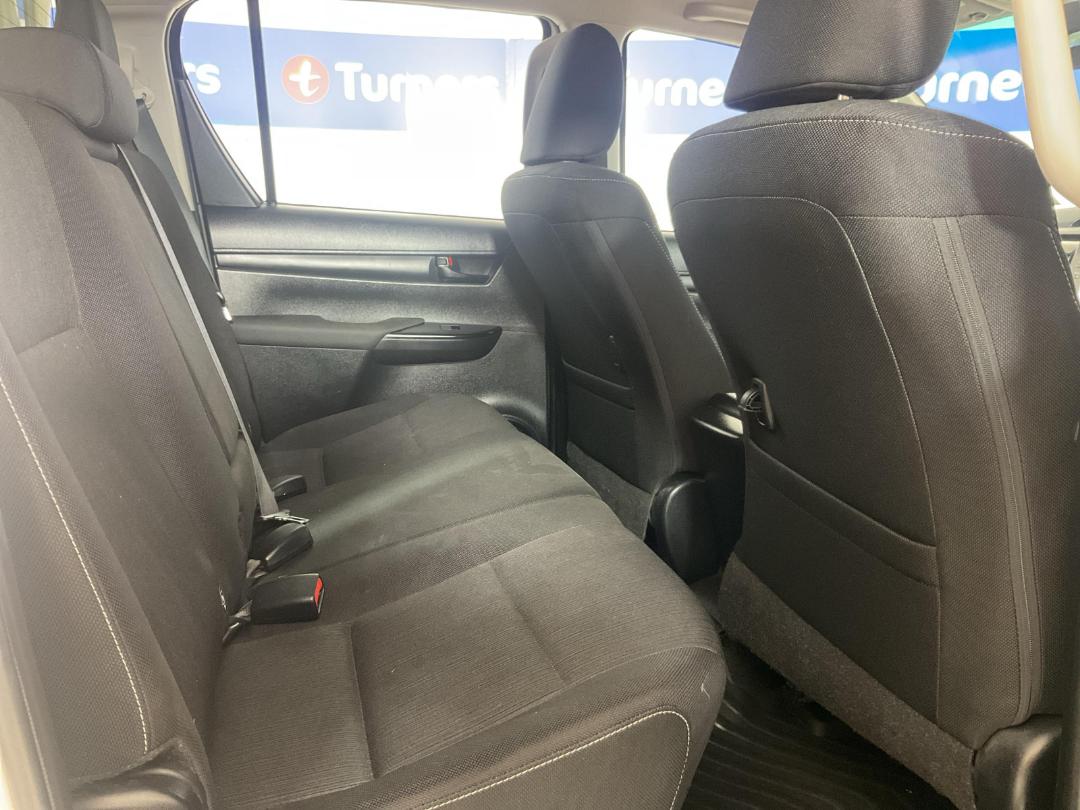 Photo '20' of Toyota Hilux