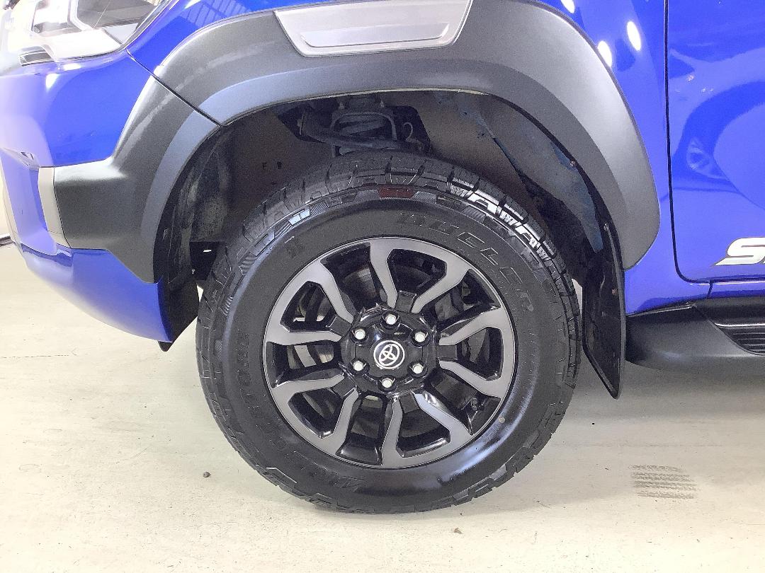 Photo '10' of Toyota Hilux Photo '10' of Toyota Hilux