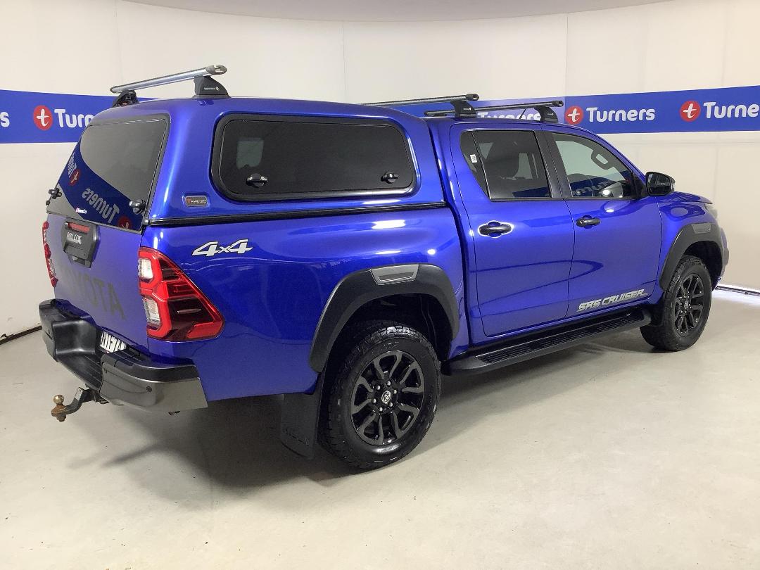 Photo '7' of Toyota Hilux Photo '7' of Toyota Hilux