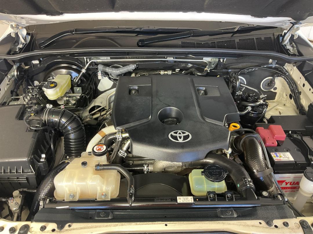 Photo '13' of Toyota Hilux