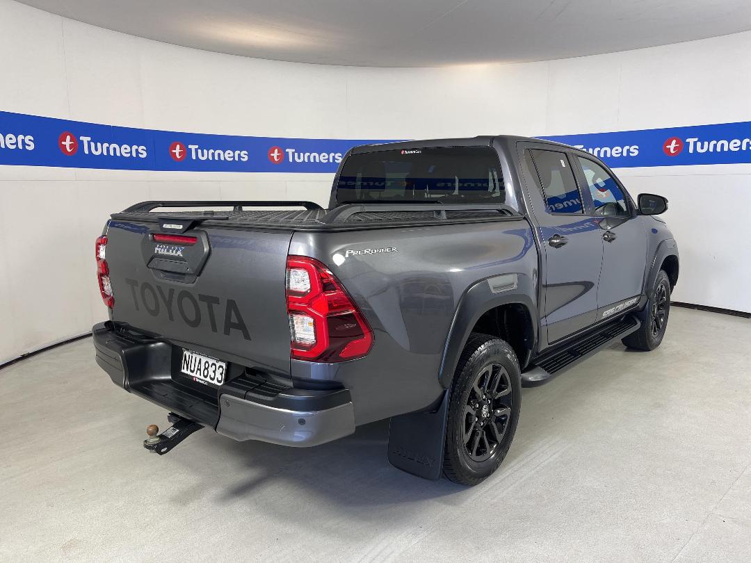 Photo '7' of Toyota Hilux Photo '7' of Toyota Hilux