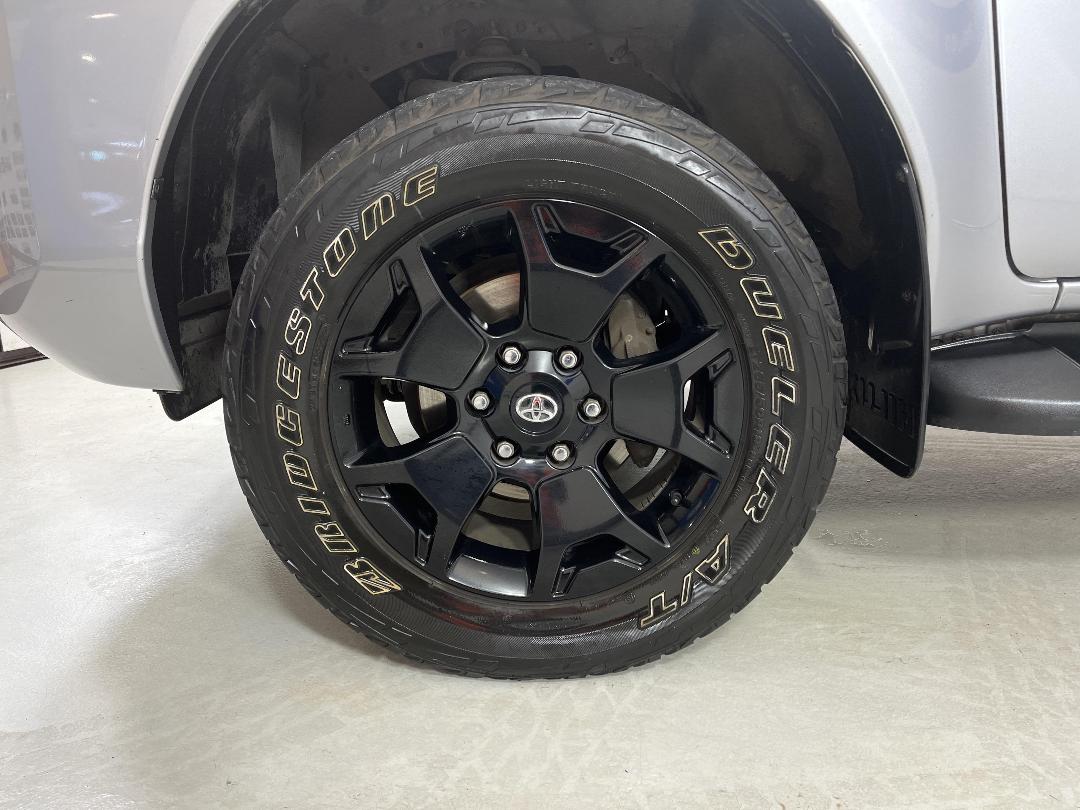 Photo '10' of Toyota Hilux Photo '10' of Toyota Hilux