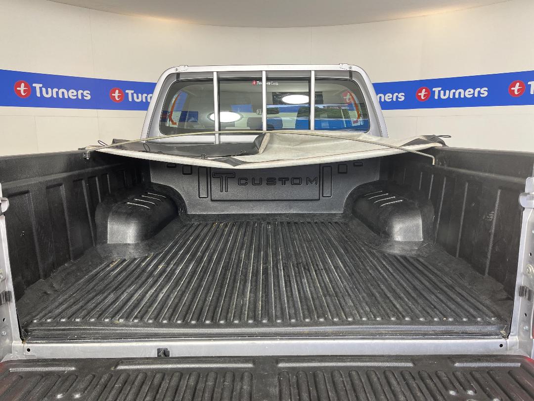 Photo '14' of Toyota Hilux Photo '14' of Toyota Hilux