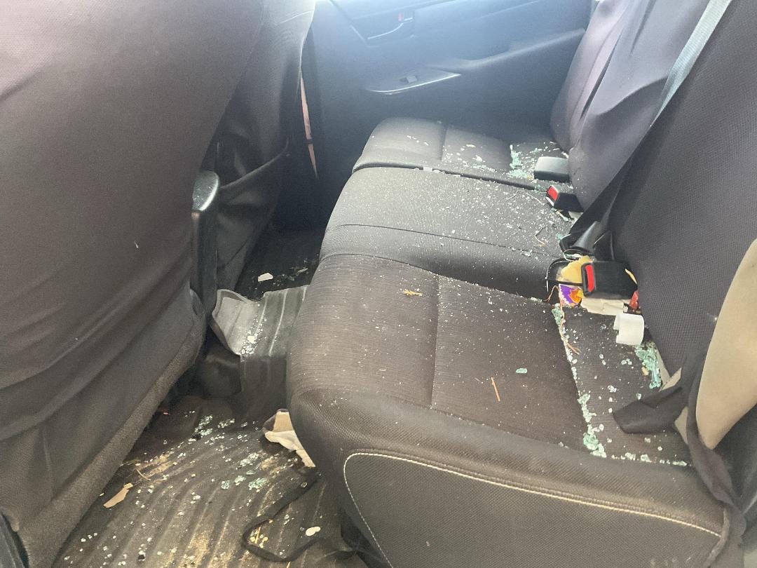 Photo '11' of Toyota Hilux SR TD DC Photo '11' of Toyota Hilux SR TD DC