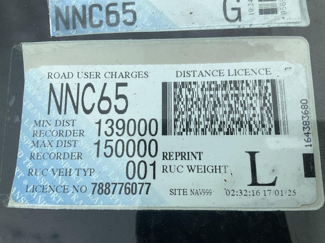 Photo '21' of Toyota Hilux SR TD DC Photo '21' of Toyota Hilux SR TD DC