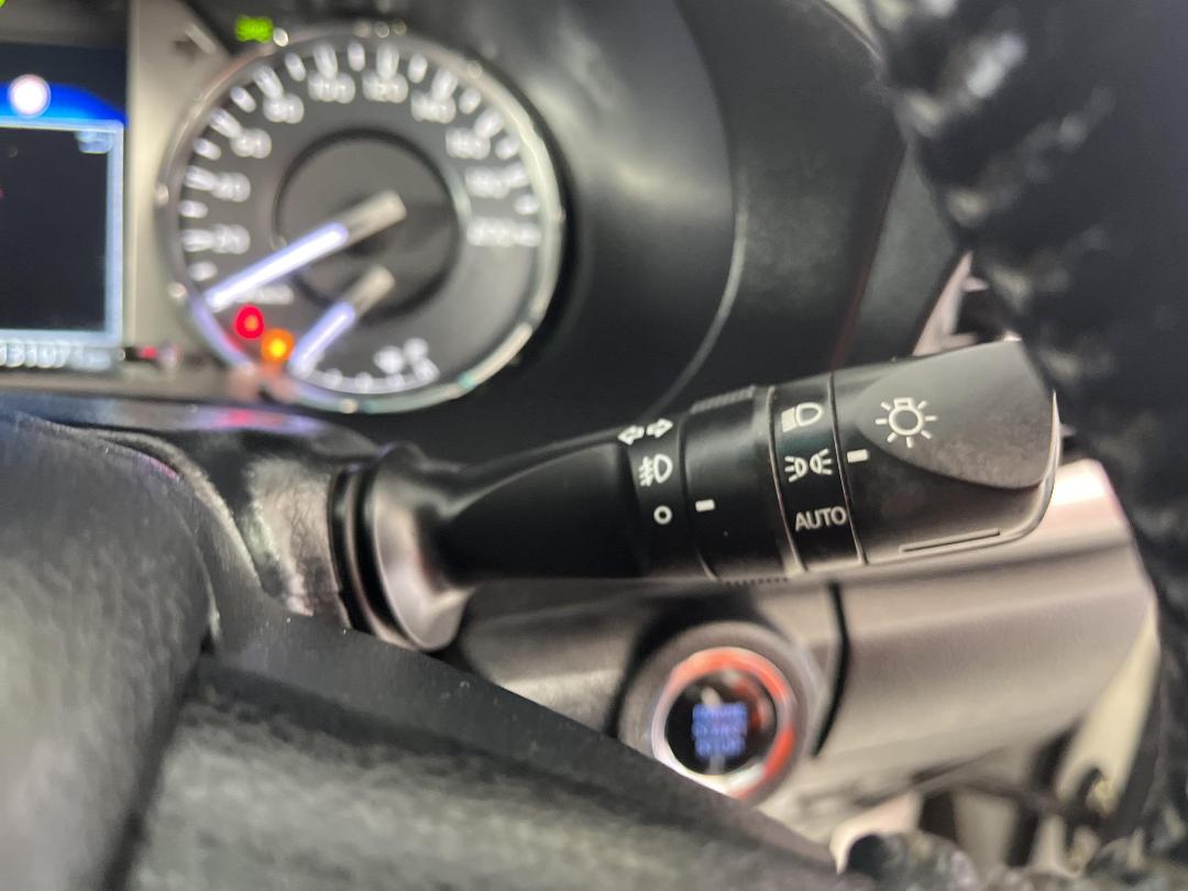 Photo '26' of Toyota Hilux