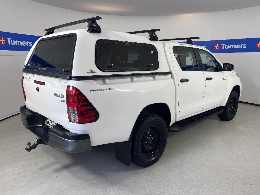 Photo '7' of Toyota Hilux