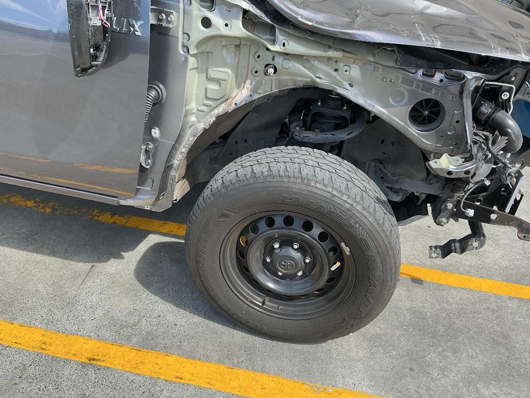 Photo '2' of Toyota Hilux SR TD EC Photo '2' of Toyota Hilux SR TD EC