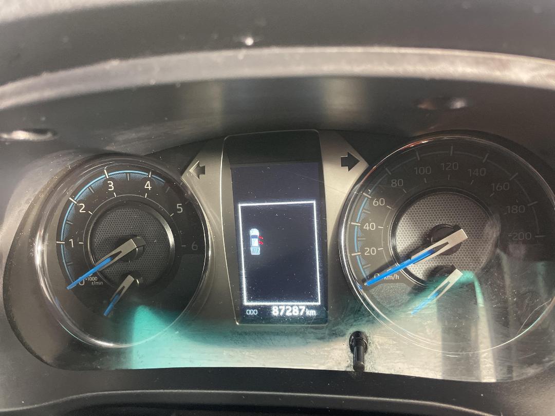 Photo '21' of Toyota Hilux