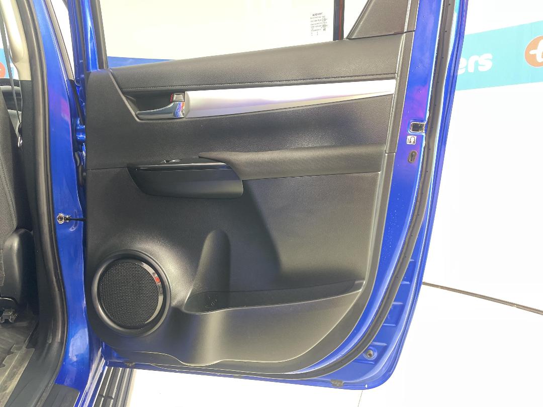 Photo '19' of Toyota Hilux