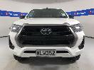 Thumbnail '2' of Toyota Hilux
