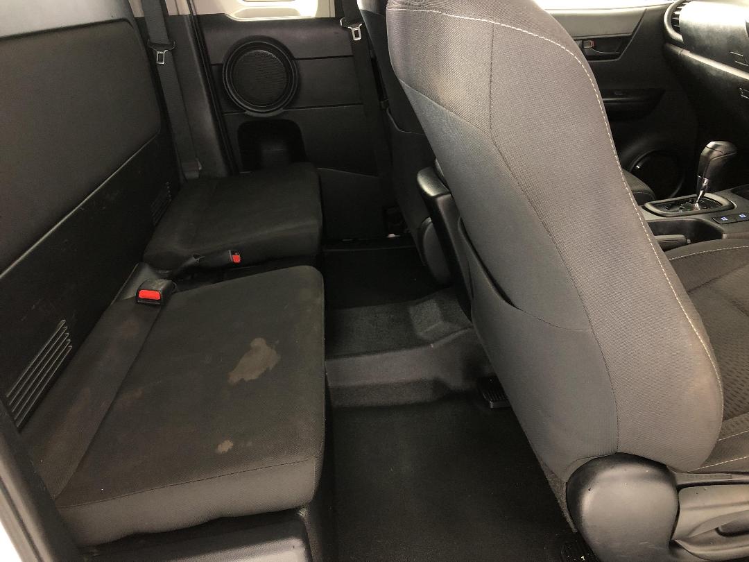 Photo '20' of Toyota Hilux