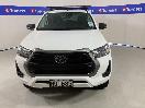 Thumbnail '2' of Toyota Hilux