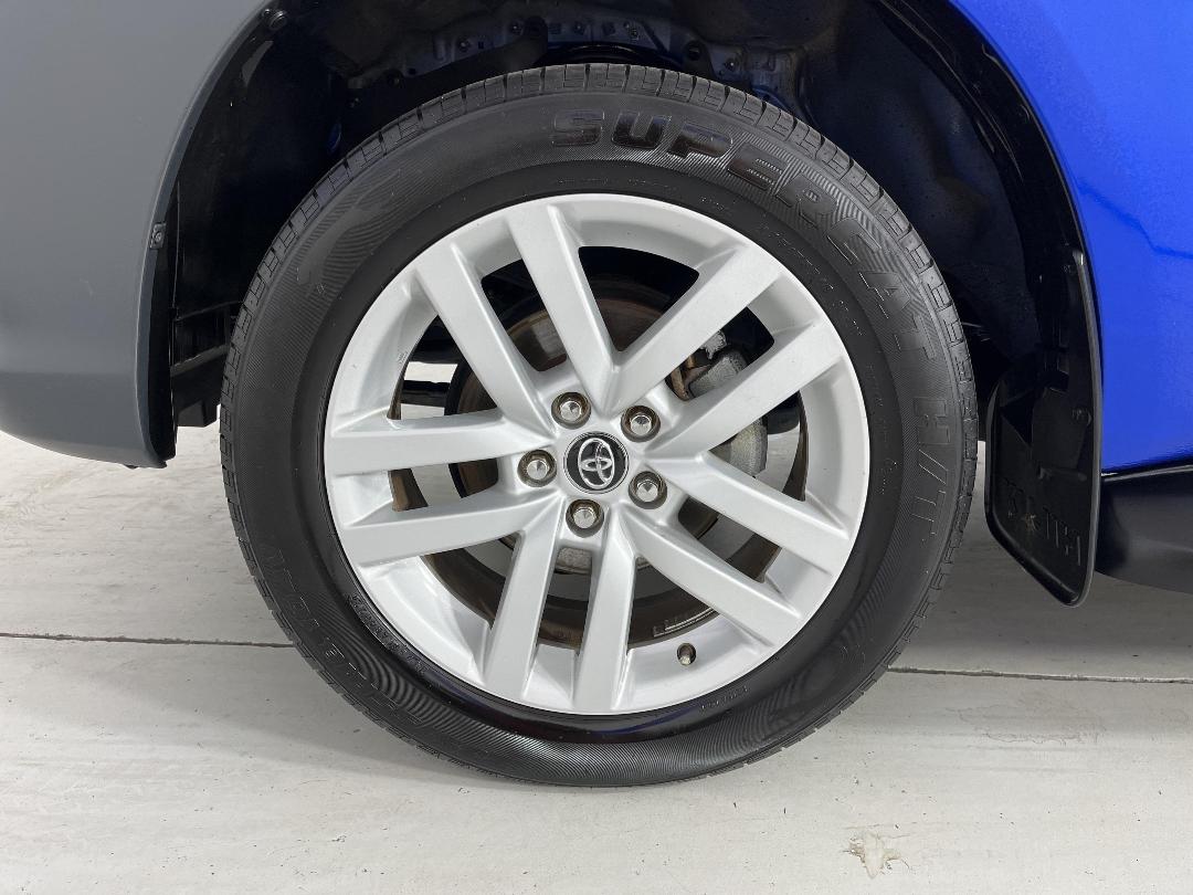 Photo '10' of Toyota Hilux