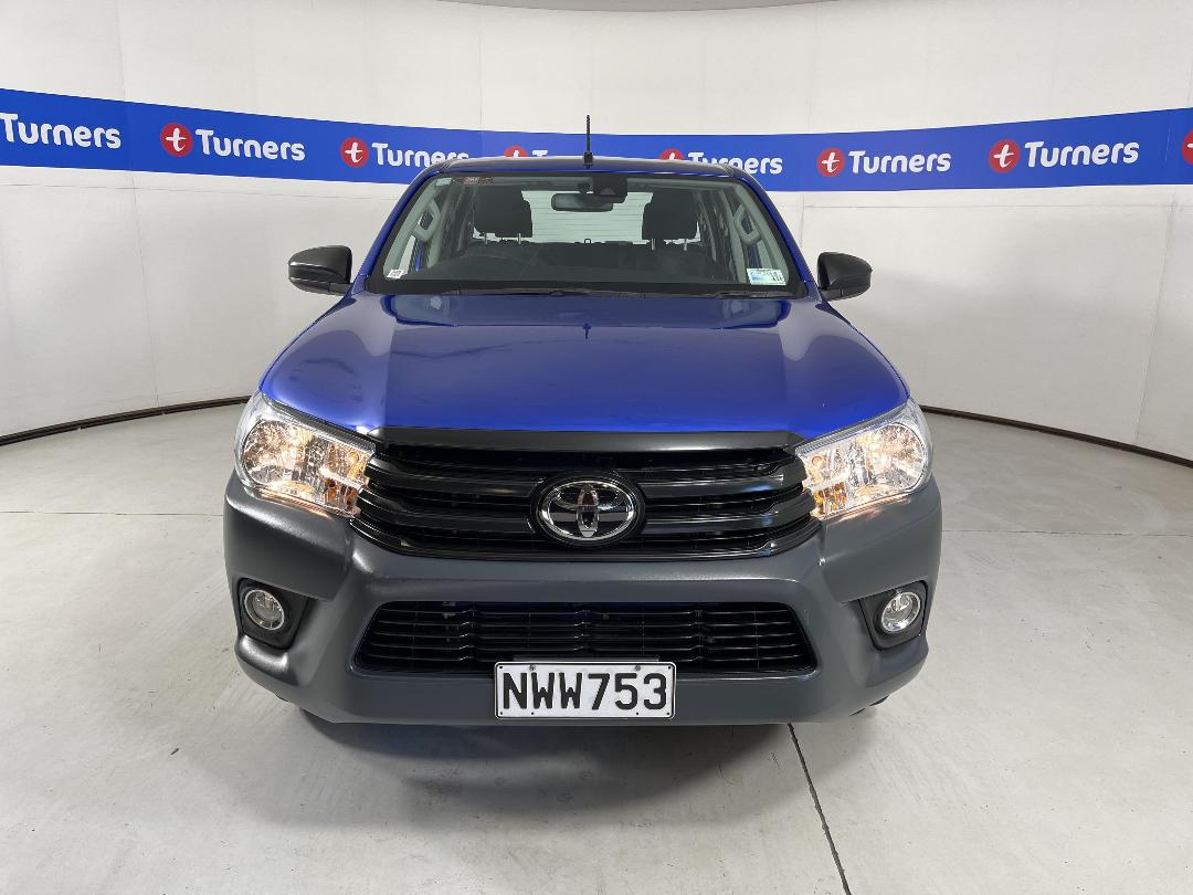 Photo '2' of Toyota Hilux