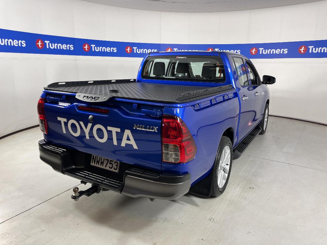 Photo '7' of Toyota Hilux