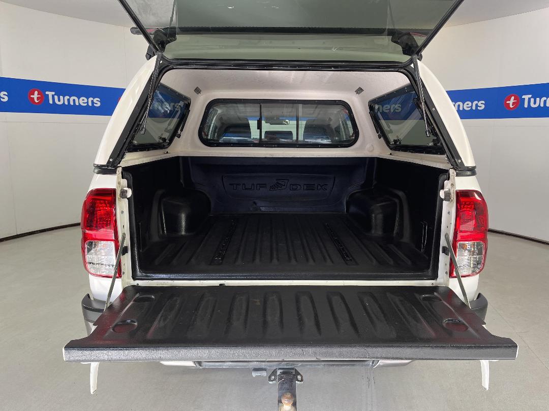 Photo '14' of Toyota Hilux