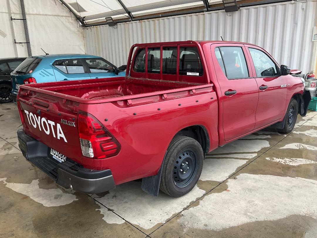 Photo '6' of Toyota Hilux WM DC