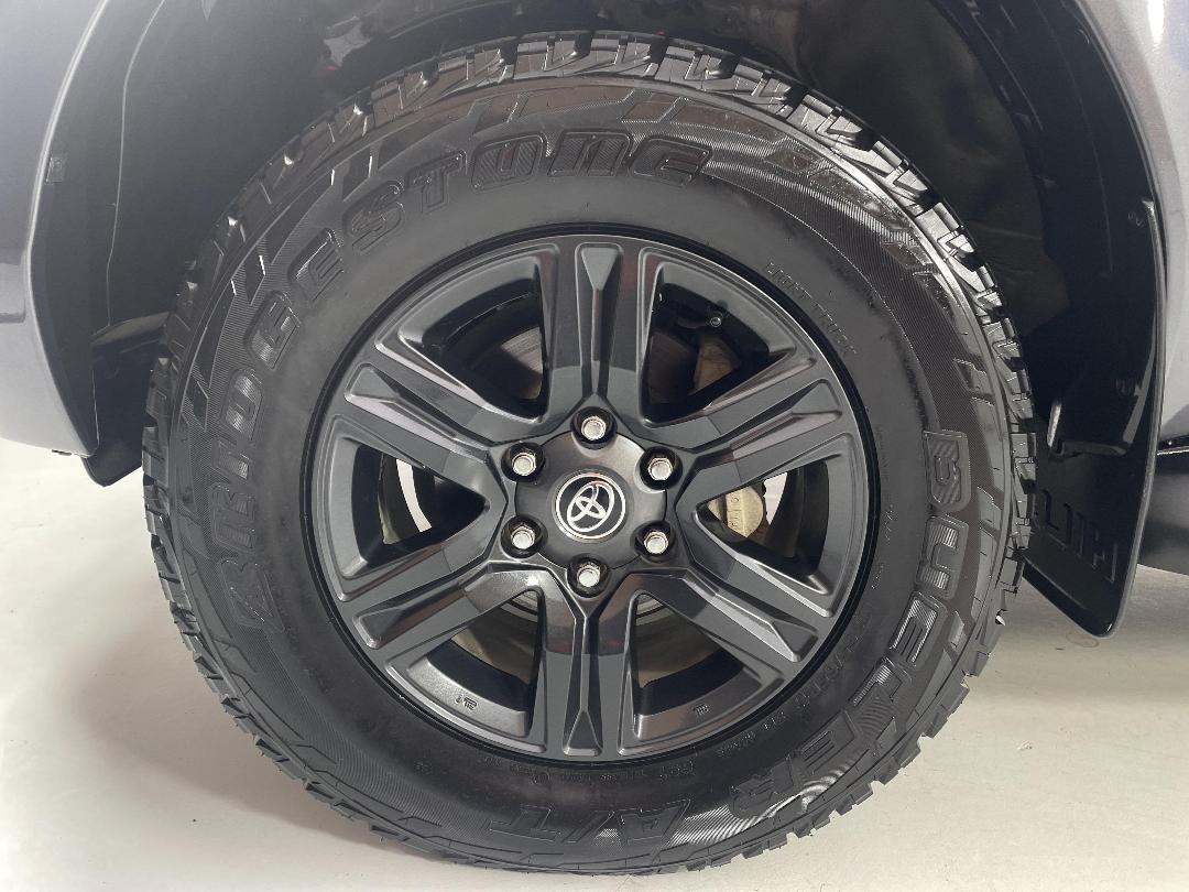 Photo '10' of Toyota Hilux Photo '10' of Toyota Hilux