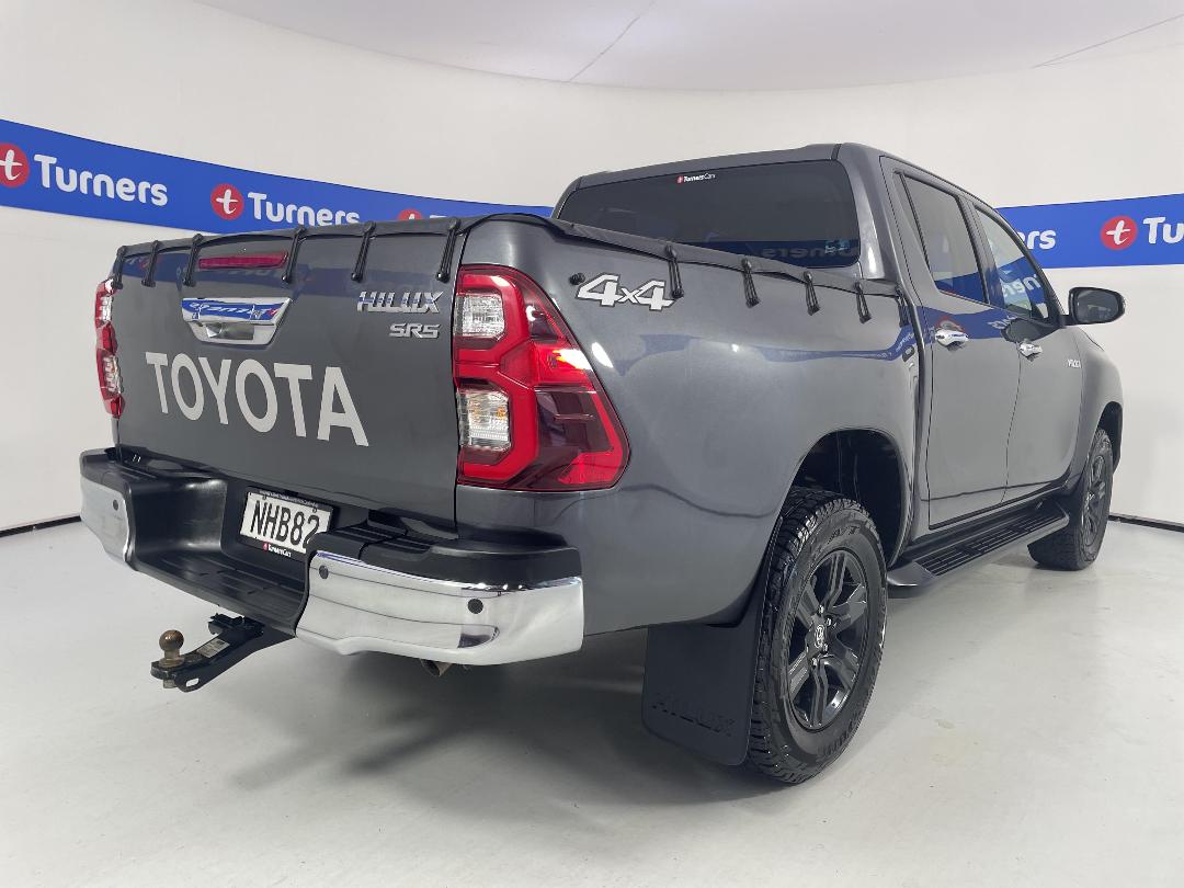 Photo '7' of Toyota Hilux Photo '7' of Toyota Hilux