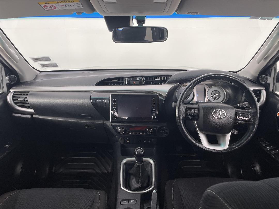 Photo '17' of Toyota Hilux Photo '17' of Toyota Hilux