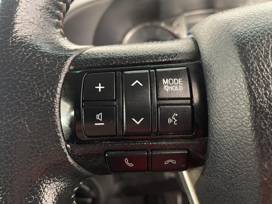 Photo '28' of Toyota Hilux Photo '28' of Toyota Hilux