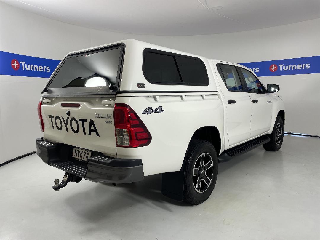 Photo '7' of Toyota Hilux