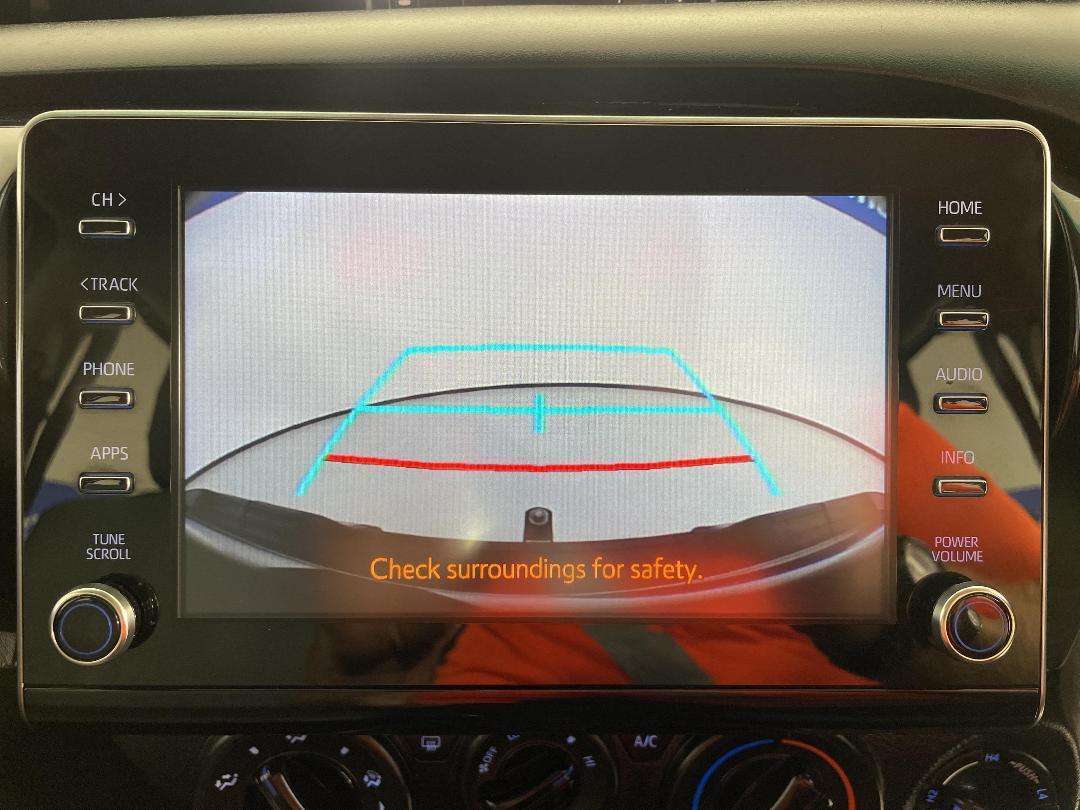 Photo '26' of Toyota Hilux