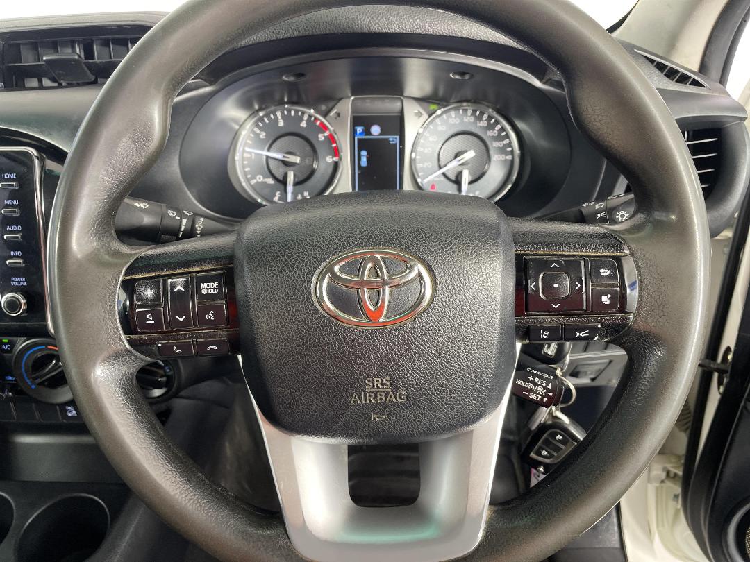 Photo '23' of Toyota Hilux