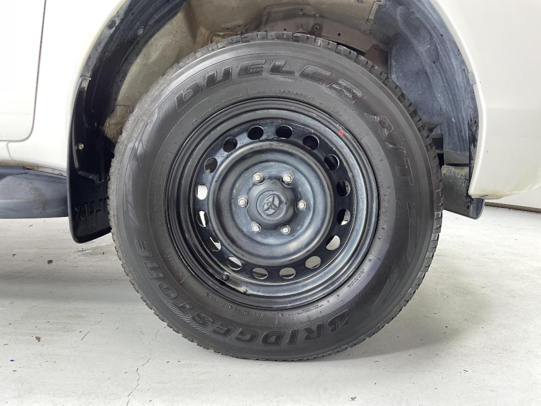 Photo '9' of Toyota Hilux Photo '9' of Toyota Hilux