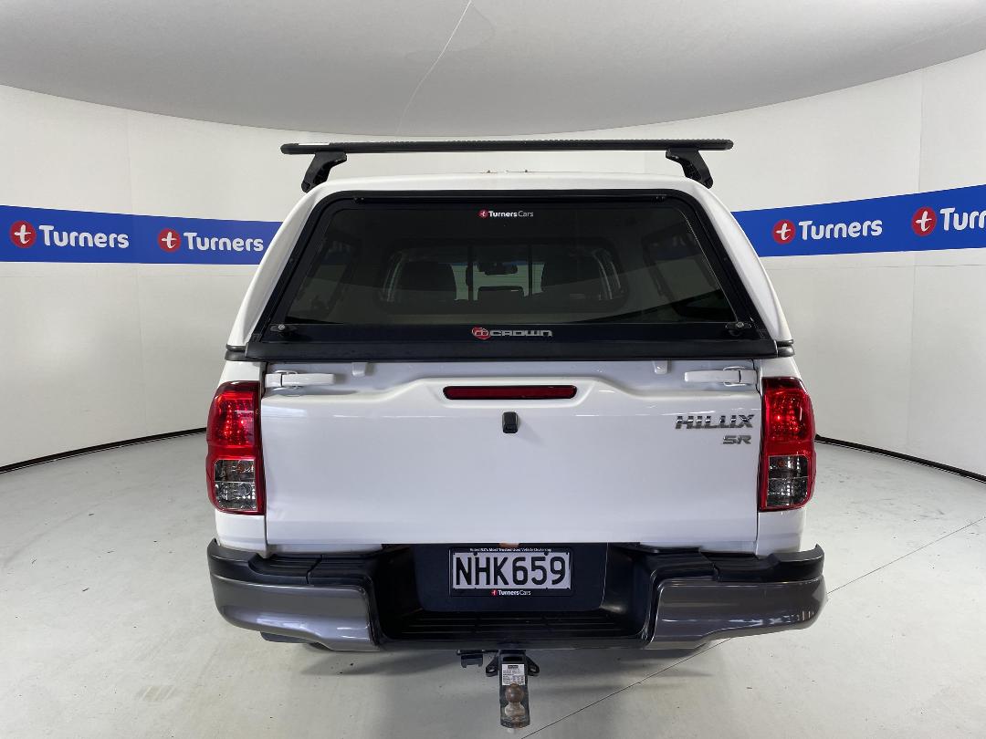 Photo '6' of Toyota Hilux Photo '6' of Toyota Hilux