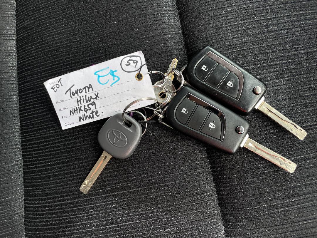 Photo '22' of Toyota Hilux Photo '22' of Toyota Hilux