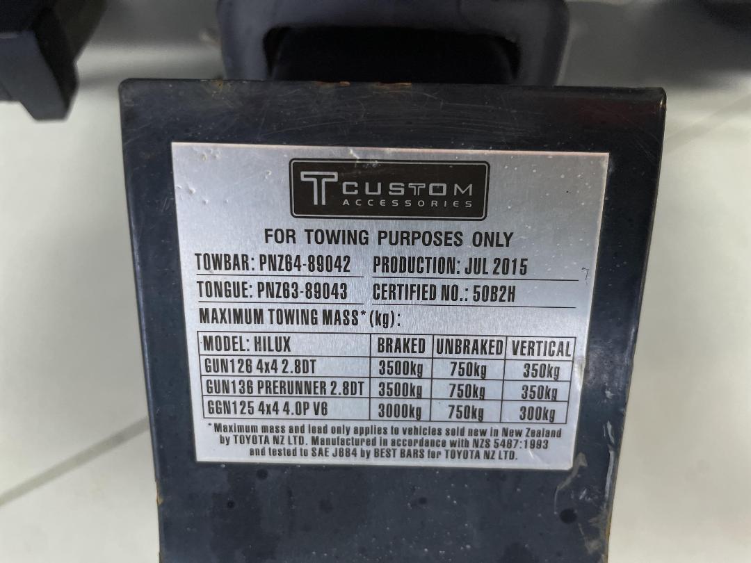 Photo '24' of Toyota Hilux Photo '24' of Toyota Hilux