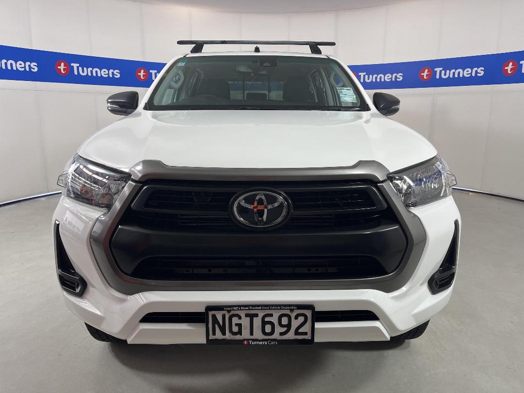 Photo '2' of Toyota Hilux