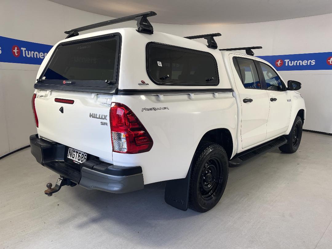 Photo '7' of Toyota Hilux Photo '7' of Toyota Hilux