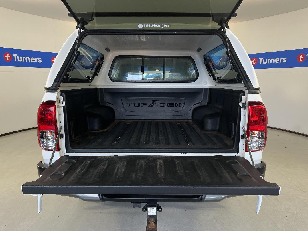 Photo '14' of Toyota Hilux Photo '14' of Toyota Hilux