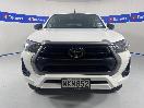Thumbnail '2' of Toyota Hilux