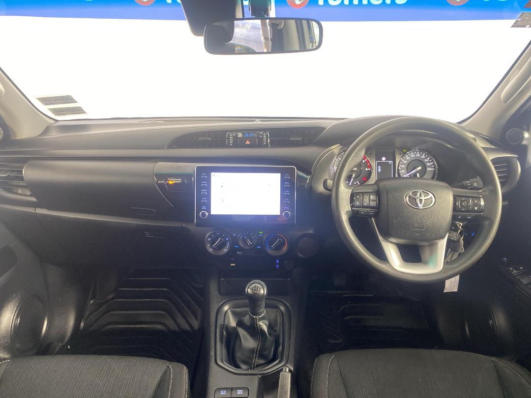 Photo '17' of Toyota Hilux