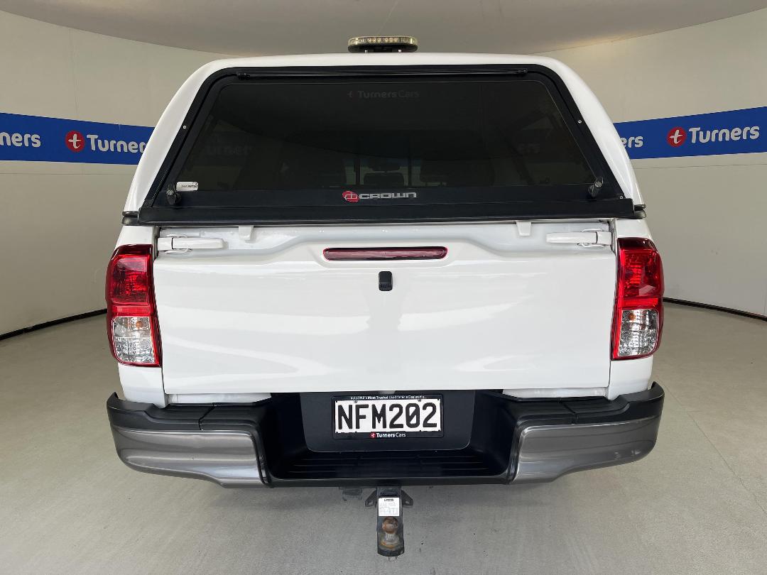 Photo '6' of Toyota Hilux