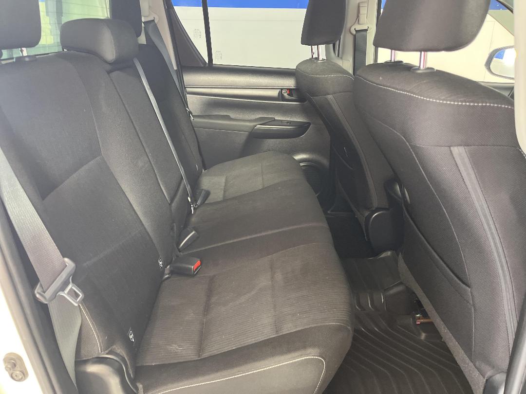 Photo '20' of Toyota Hilux